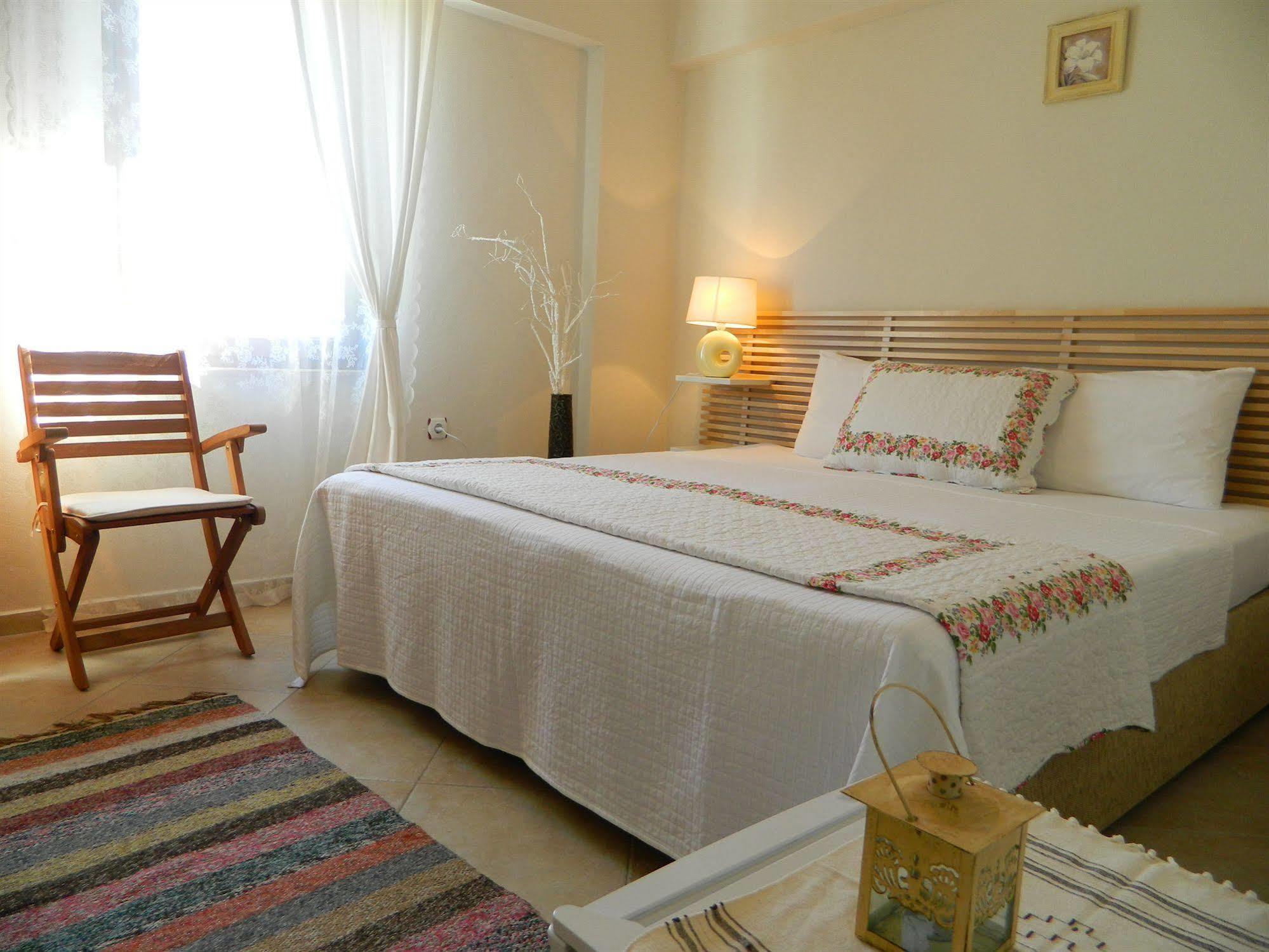 Ege Han Hotel Bozcaada Exterior photo